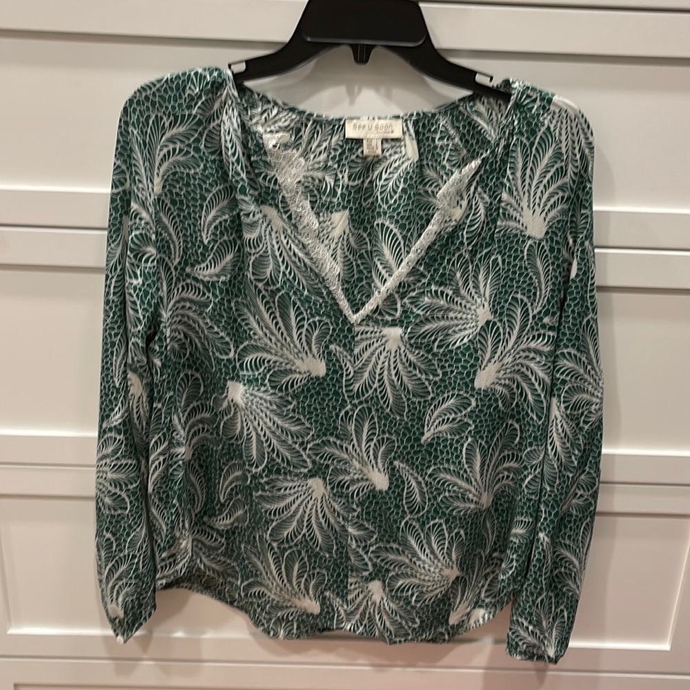 Size small. Green and white blouse